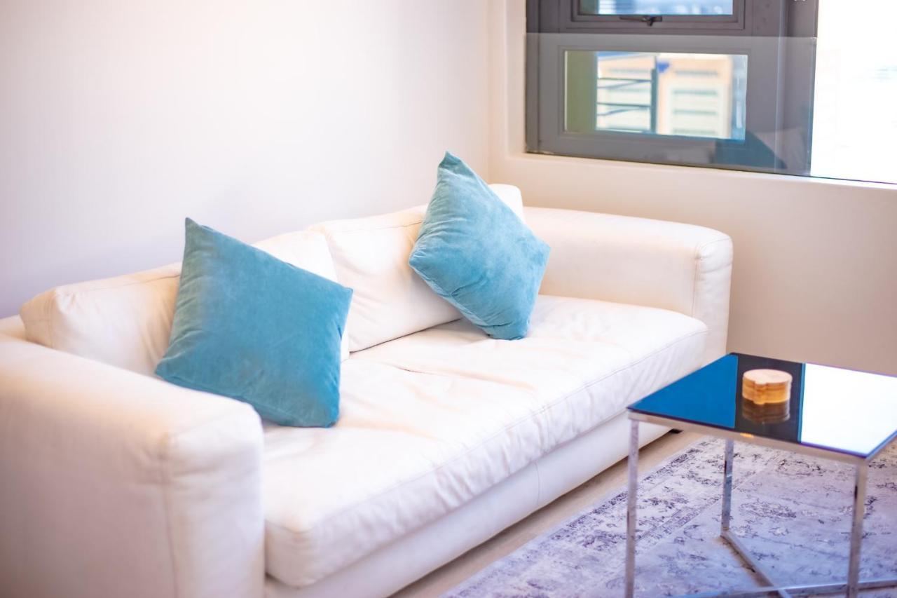 16 On Bree Luxury Studio Apartment With City Mountain Sea Views Kapsztad Zewnętrze zdjęcie
