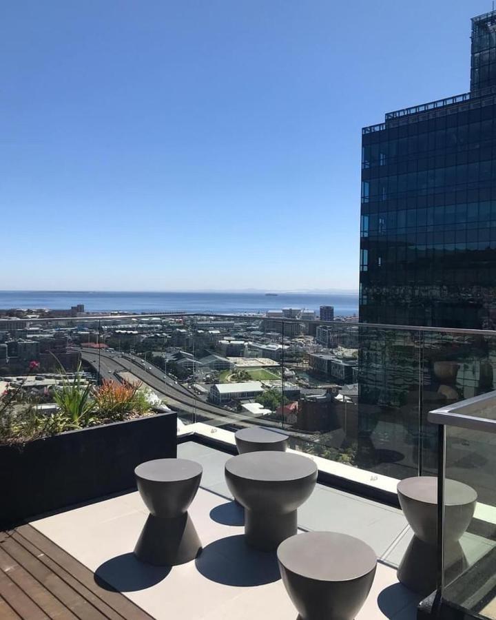 16 On Bree Luxury Studio Apartment With City Mountain Sea Views Kapsztad Zewnętrze zdjęcie